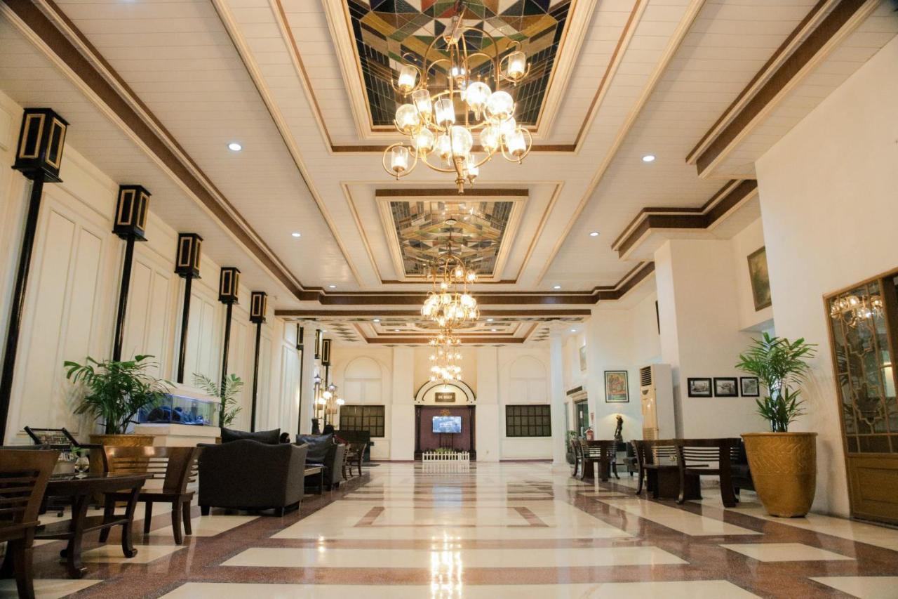 Grand Inna Medan Exterior foto